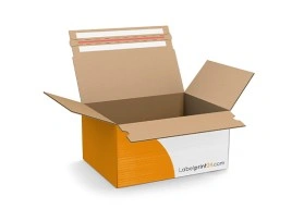 Versandkarton mit Blitzboden und Klebestreifen