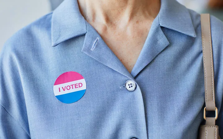 Sticker im Einsatz auf dem Tshirt
