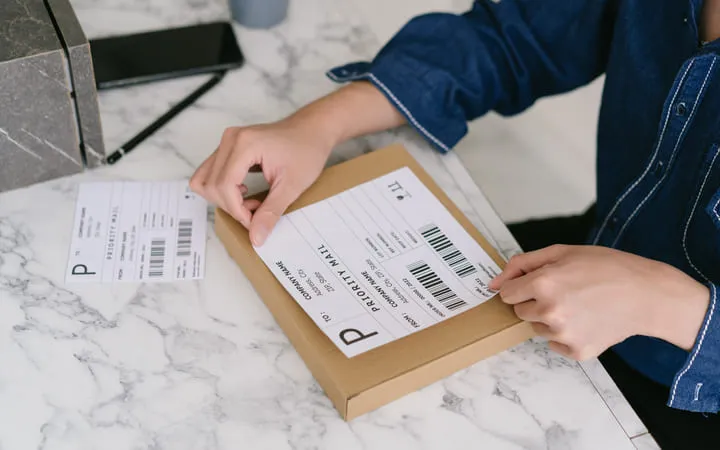 Adressaufkleber für Versandkarton Adressaufkleber für Versandkarton