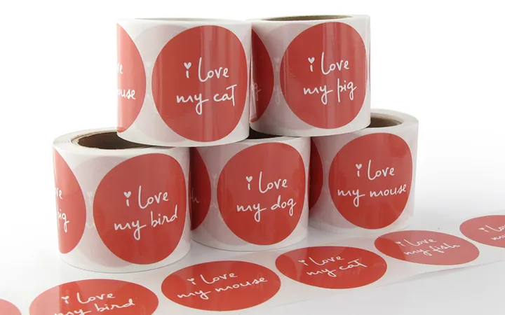 Etikettenrolle mit Beispielruck Etikettenrolle mit Beispielruck