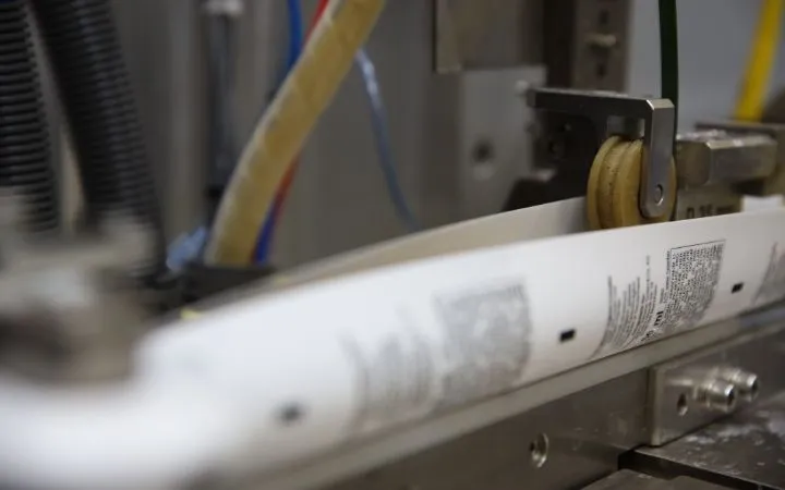 Herstellungsprozess Laminattuben Herstellungsprozess Laminattuben