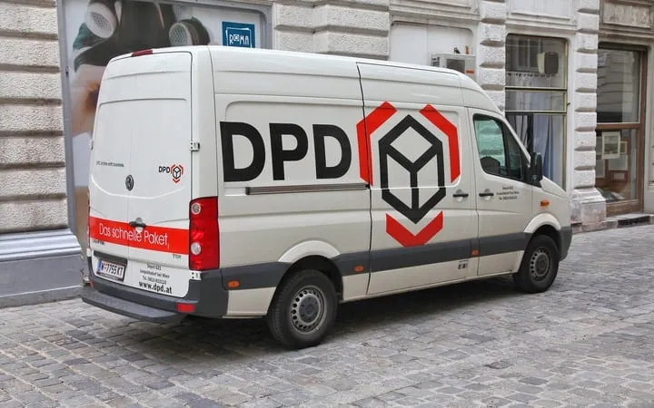 DPD parcel car