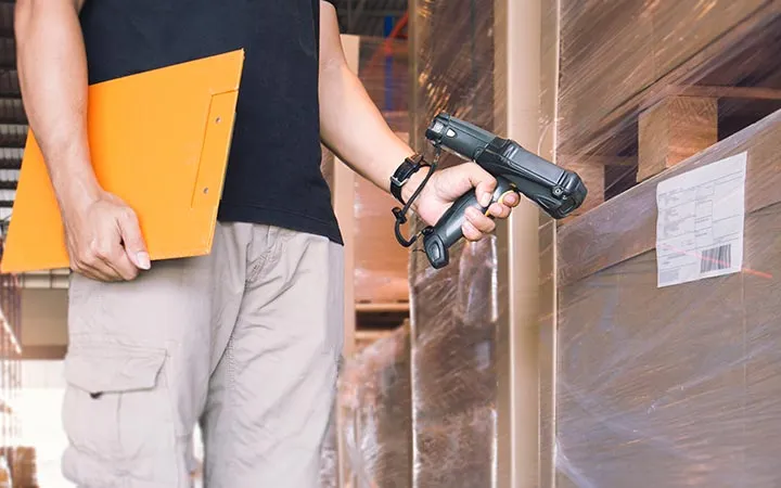 PID Etikett auf einer Palette PID Etikett auf einer Palette