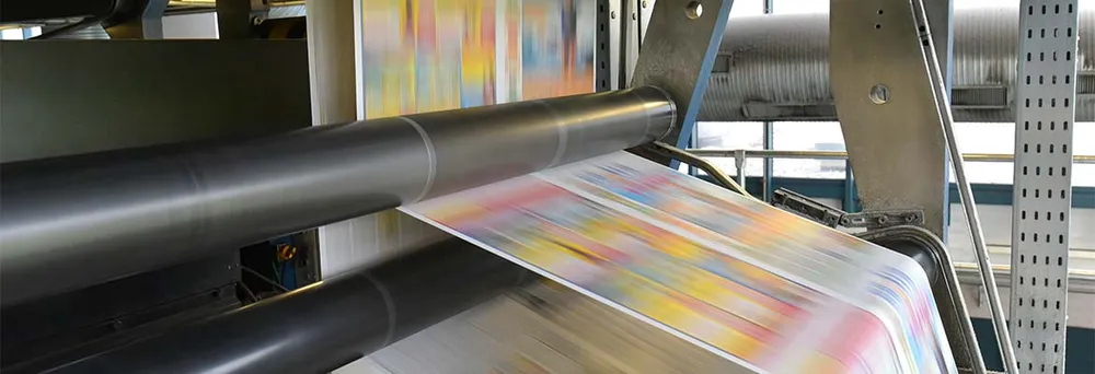 Bedrucken eines Papiers  Off Set Bedrucken eines Papiers  Off Set