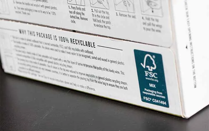 Faltschachtel mit Nachhaltigkeitssiegel Faltschachtel mit Nachhaltigkeitssiegel