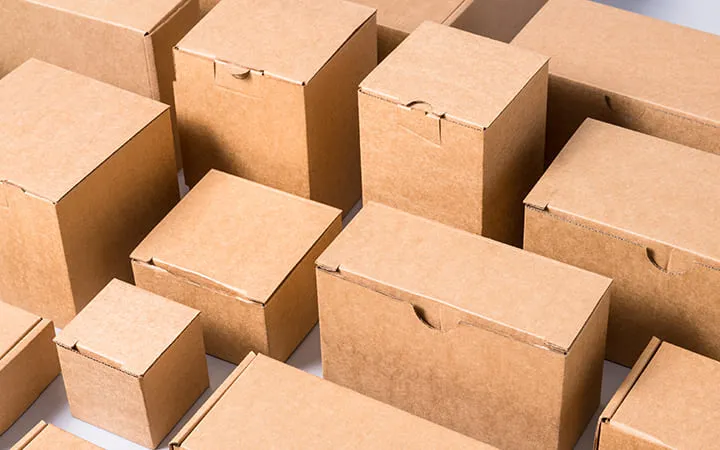 Steckbodenkartons in unterschiedlichen Größen Steckbodenkartons in unterschiedlichen Größen