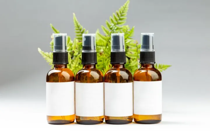 Flaschen mit polypropylen Etiketten Flaschen mit polypropylen Etiketten