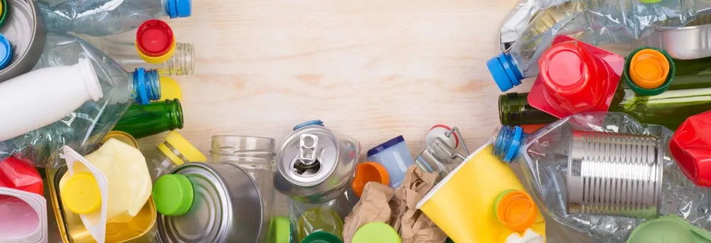 verschiedene Verpackungen als Abfall verschiedene Verpackungen als Abfall